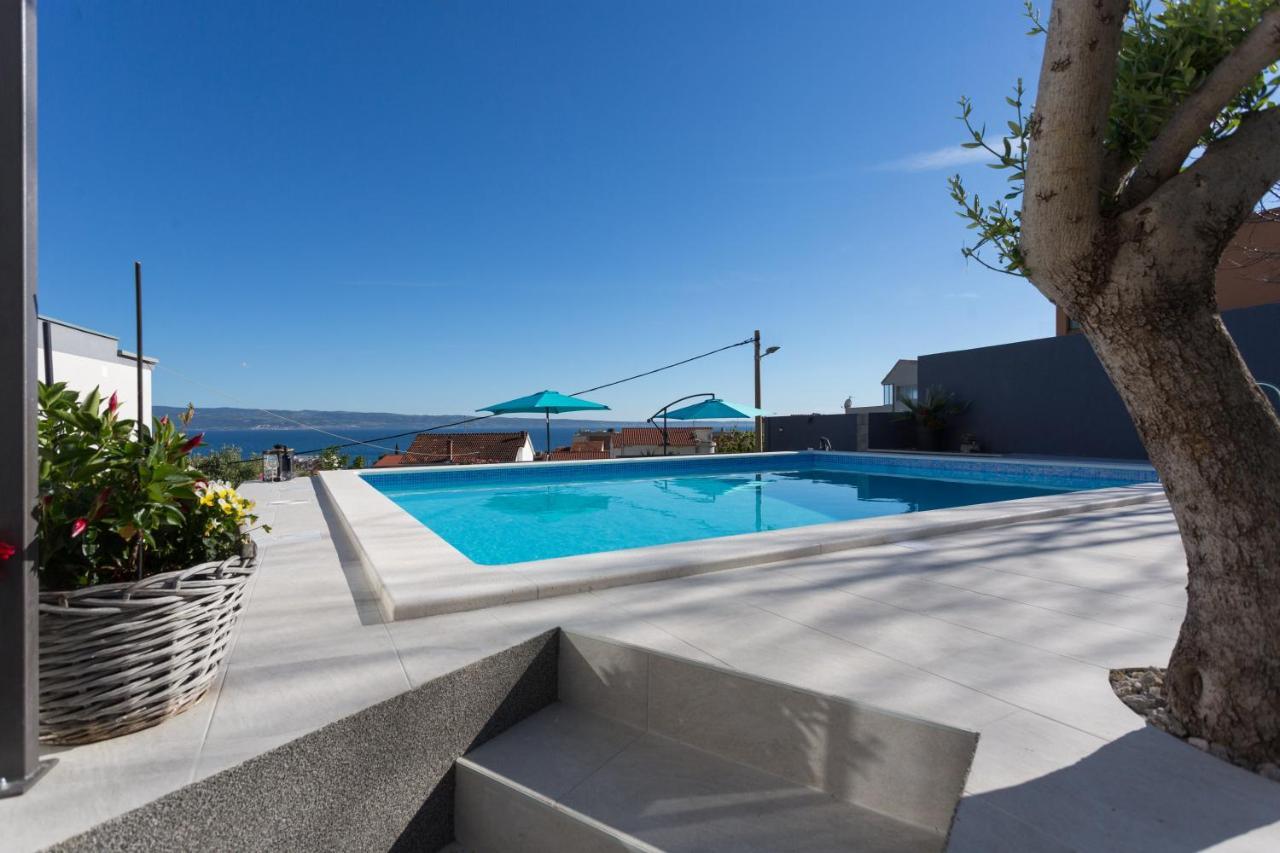 Apartments Lidija - Sea View Apartment With Exclusive Right Of Using Hot Tub Or Split Level Apartment With Exclusive Right Of Using Pool Podstrana Ngoại thất bức ảnh