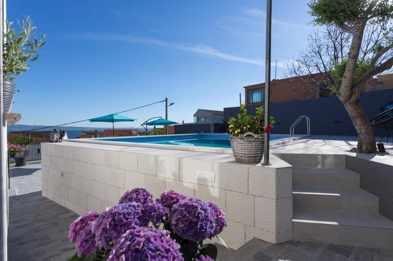 Apartments Lidija - Sea View Apartment With Exclusive Right Of Using Hot Tub Or Split Level Apartment With Exclusive Right Of Using Pool Podstrana Ngoại thất bức ảnh