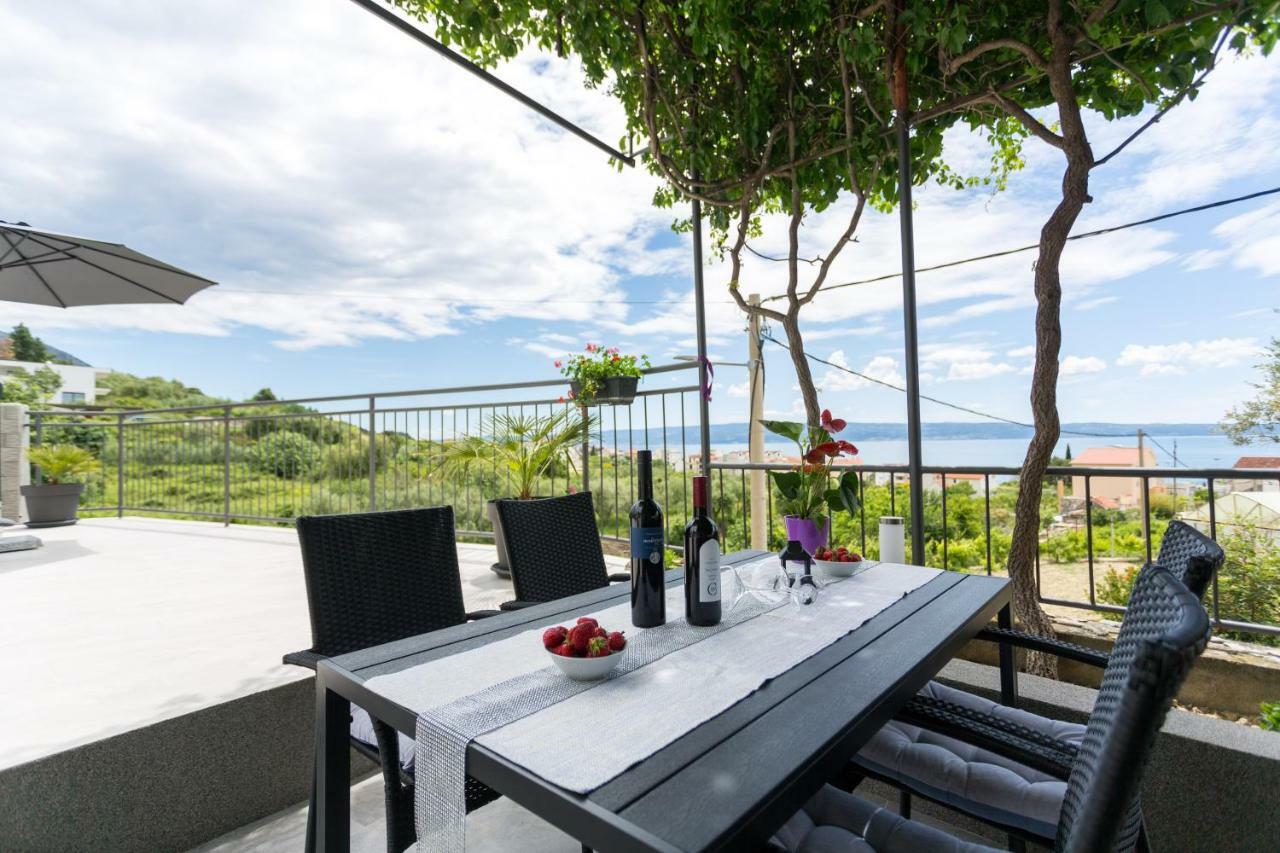 Apartments Lidija - Sea View Apartment With Exclusive Right Of Using Hot Tub Or Split Level Apartment With Exclusive Right Of Using Pool Podstrana Ngoại thất bức ảnh