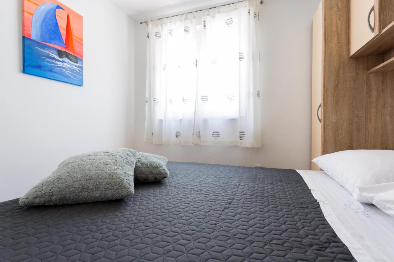 Apartments Lidija - Sea View Apartment With Exclusive Right Of Using Hot Tub Or Split Level Apartment With Exclusive Right Of Using Pool Podstrana Ngoại thất bức ảnh